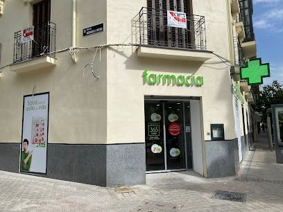 Farmacia Trébol Guzmán el Bueno