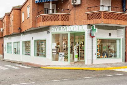 Farmacia Azulejo-Humanes de Madrid.// Lda. María Sofía García Arroyo