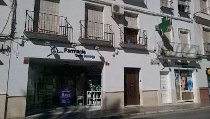 Farmacia Santo Domingo / Ldo. Antonio L. Delgado Márquez